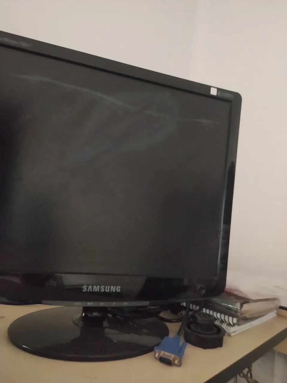 Monitor Samsung Sync master 732nw