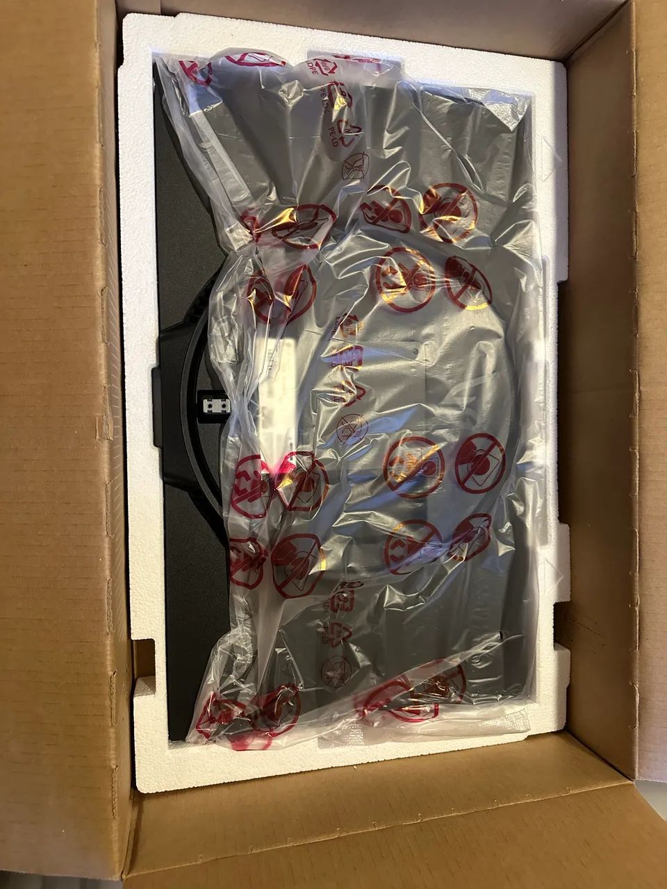 Monitor LG 27 polegadas 180hz ips - Foto 4