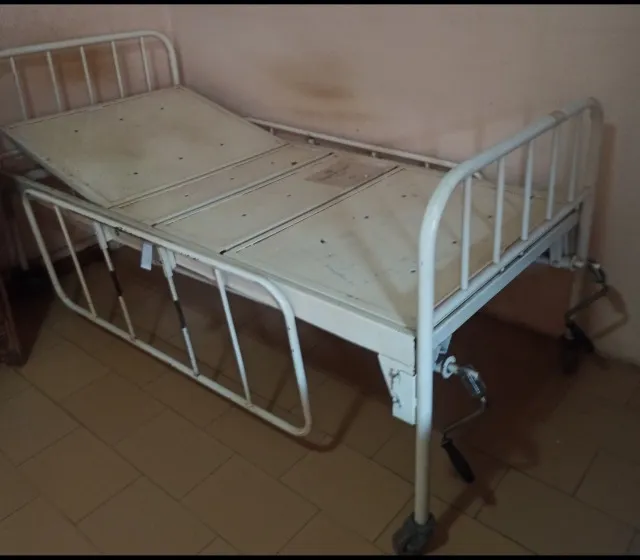 Cama hospitalar