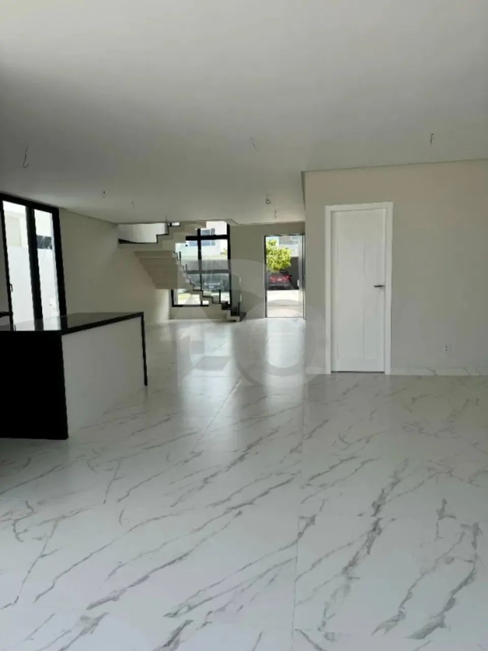 Terras Alphaville 2: Casa de Alto Padrão com Área Gourmet e 5 Vagas de Garagem - Foto 3