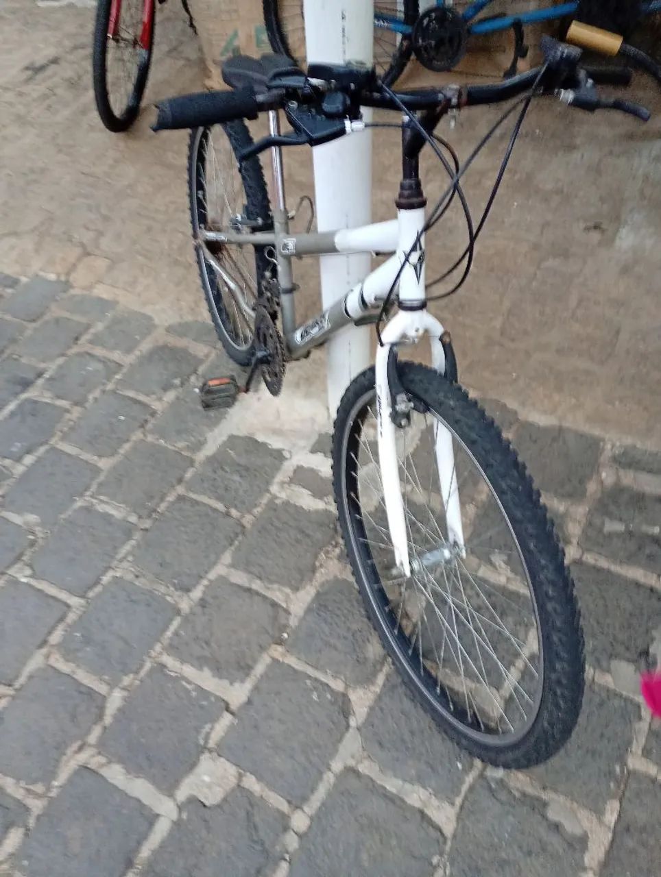 Bicicleta Ultra Aro 26 - Foto 3