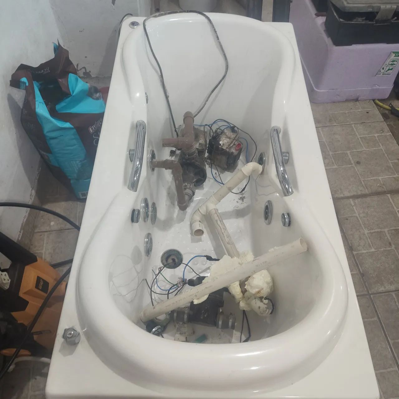 Bathtub64960465092099123