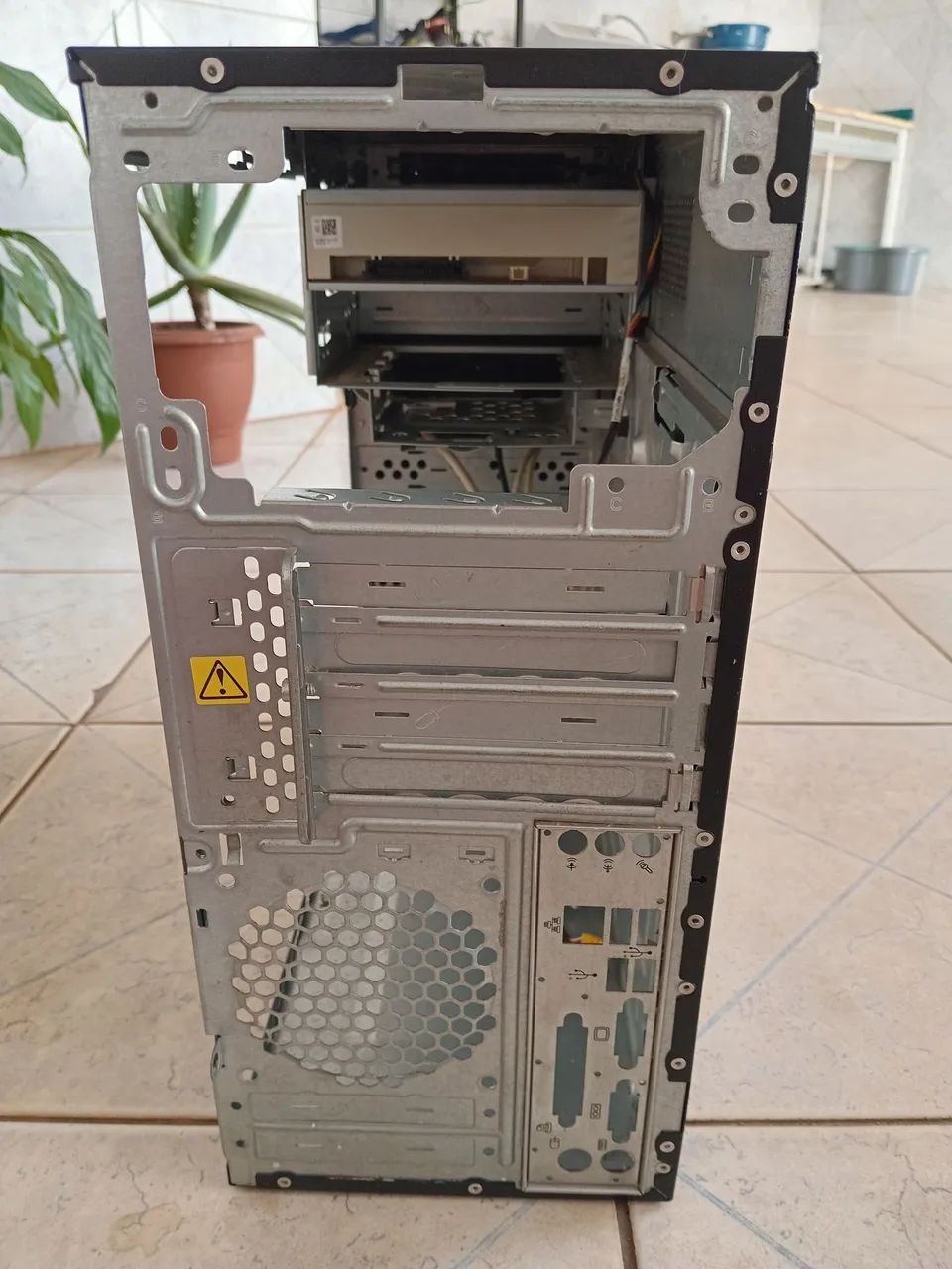 Gabinete HP Pavilion B6000br Usado - Foto 2
