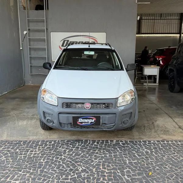 Fiat Strada Working Hard 1.4 Fire Flex 8V CE 2014 - Foto 2