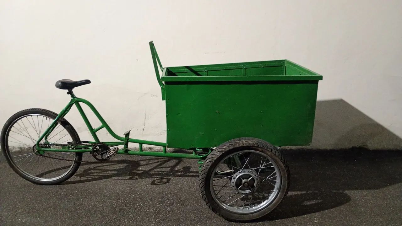 Bicicleta triciclo de carga 