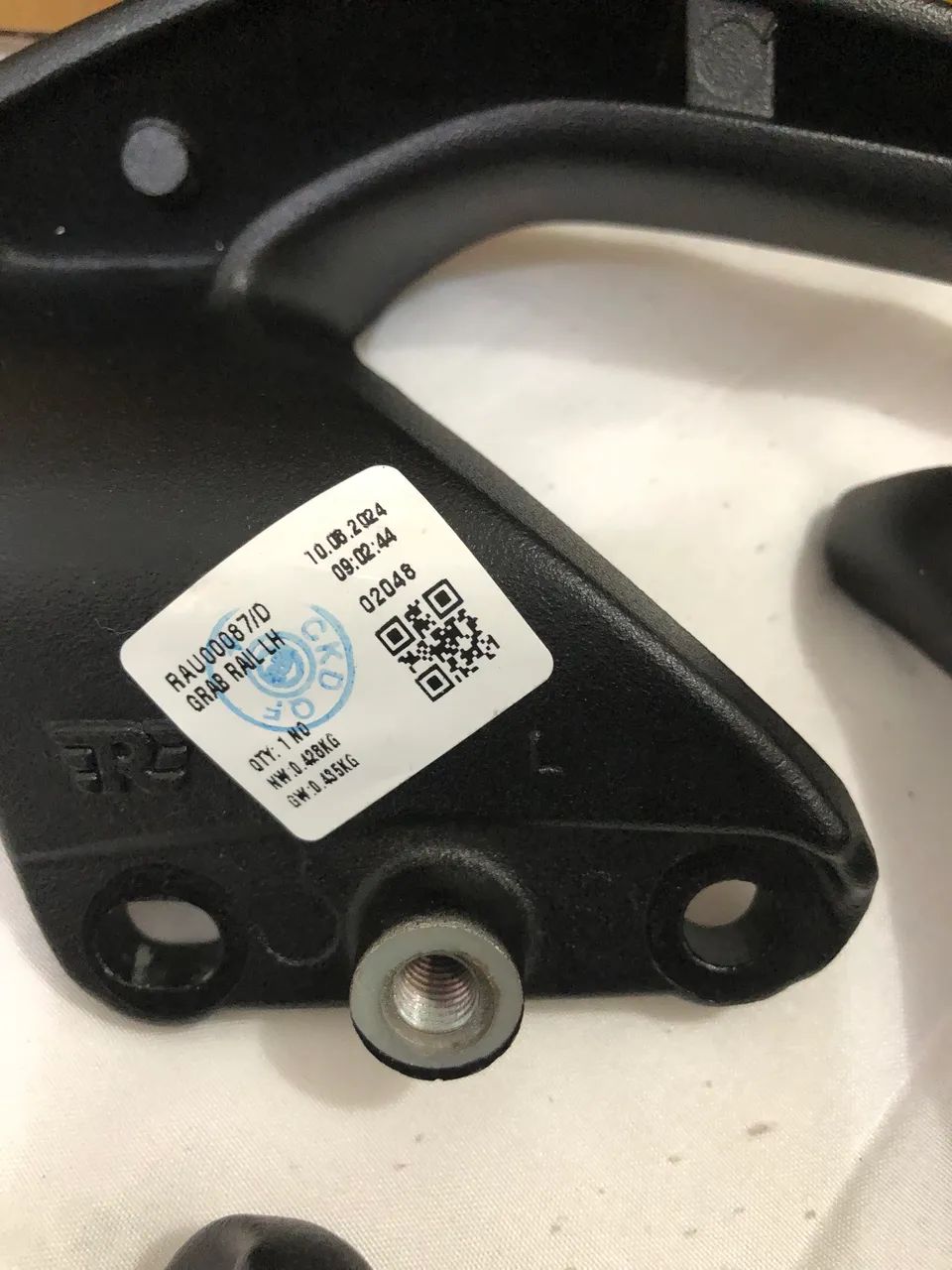 Vendo punho traseiro de trilho d agarrar passageiro hunter 350 - Foto 3