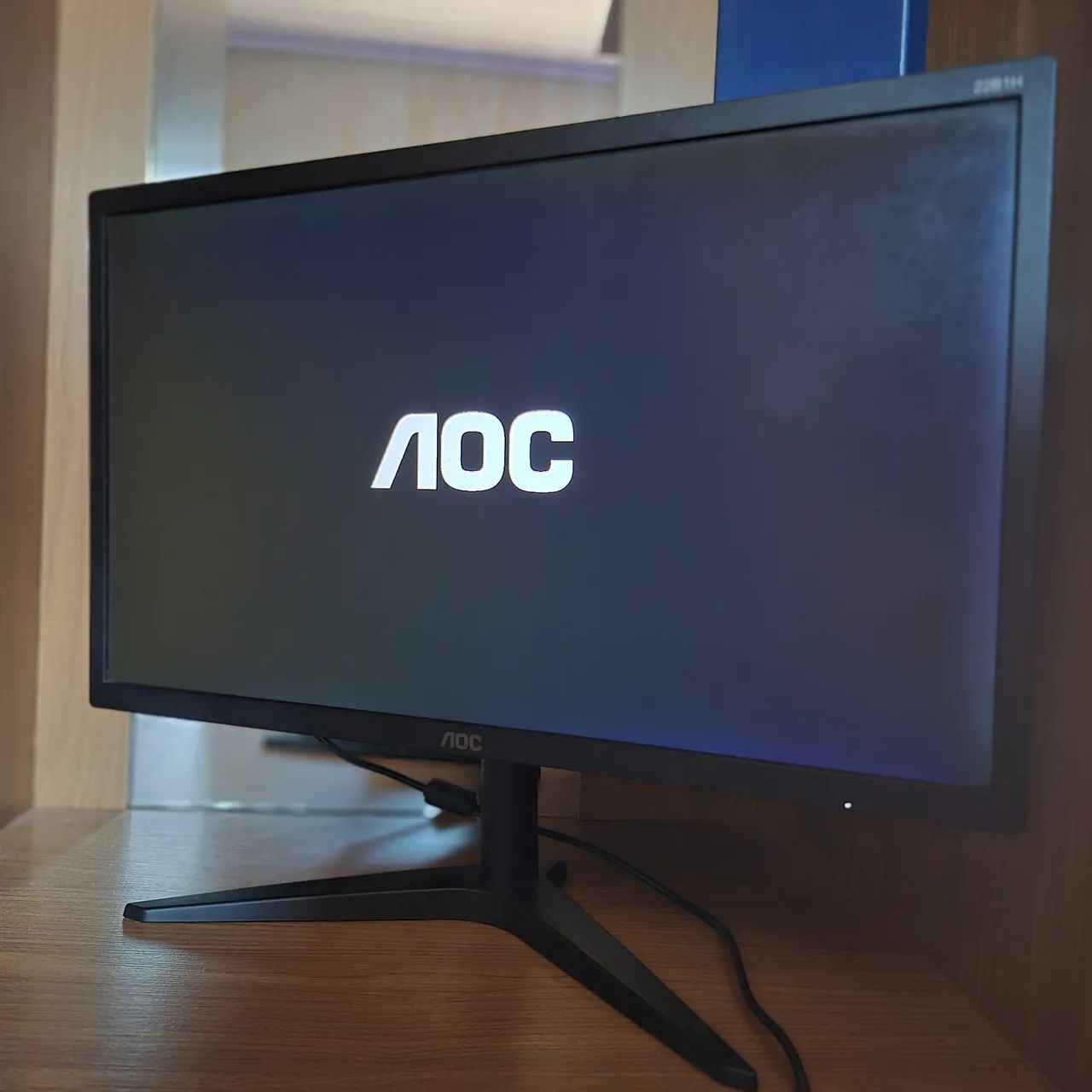 Monitor AOC 22" Full HD 22B1H - Excelente Estado - Foto 3