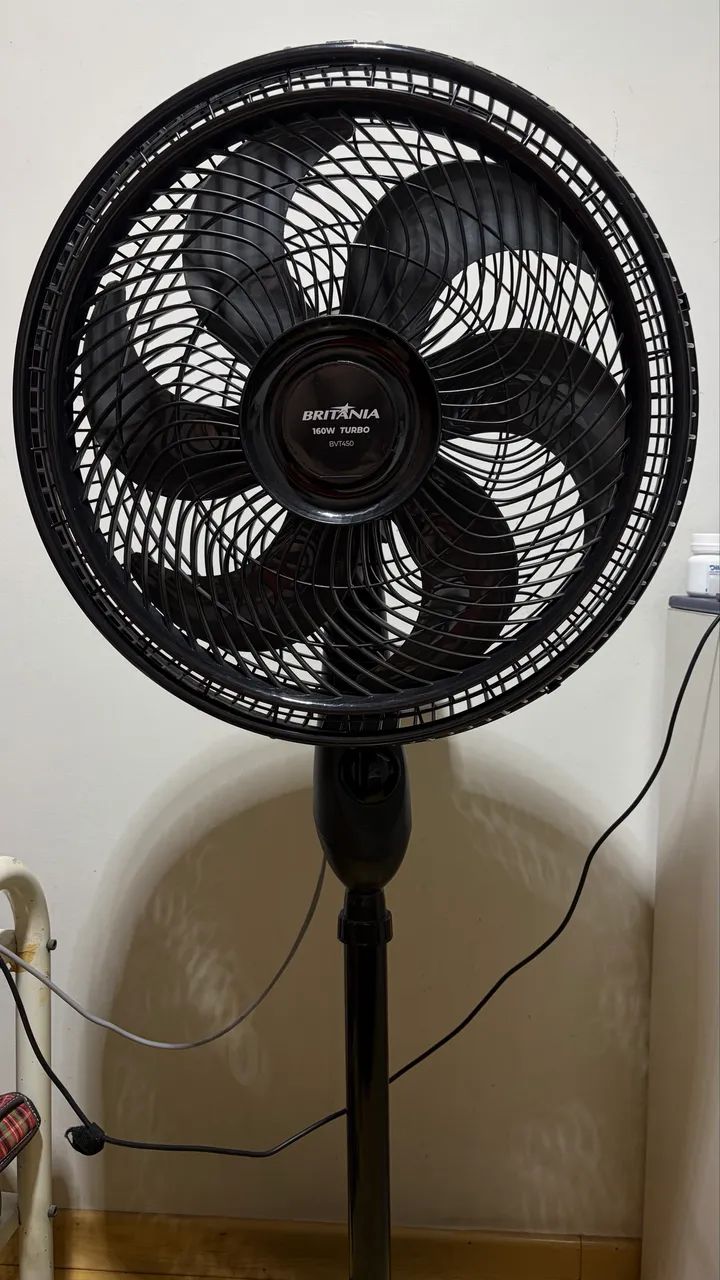 Ventilador  de pé 