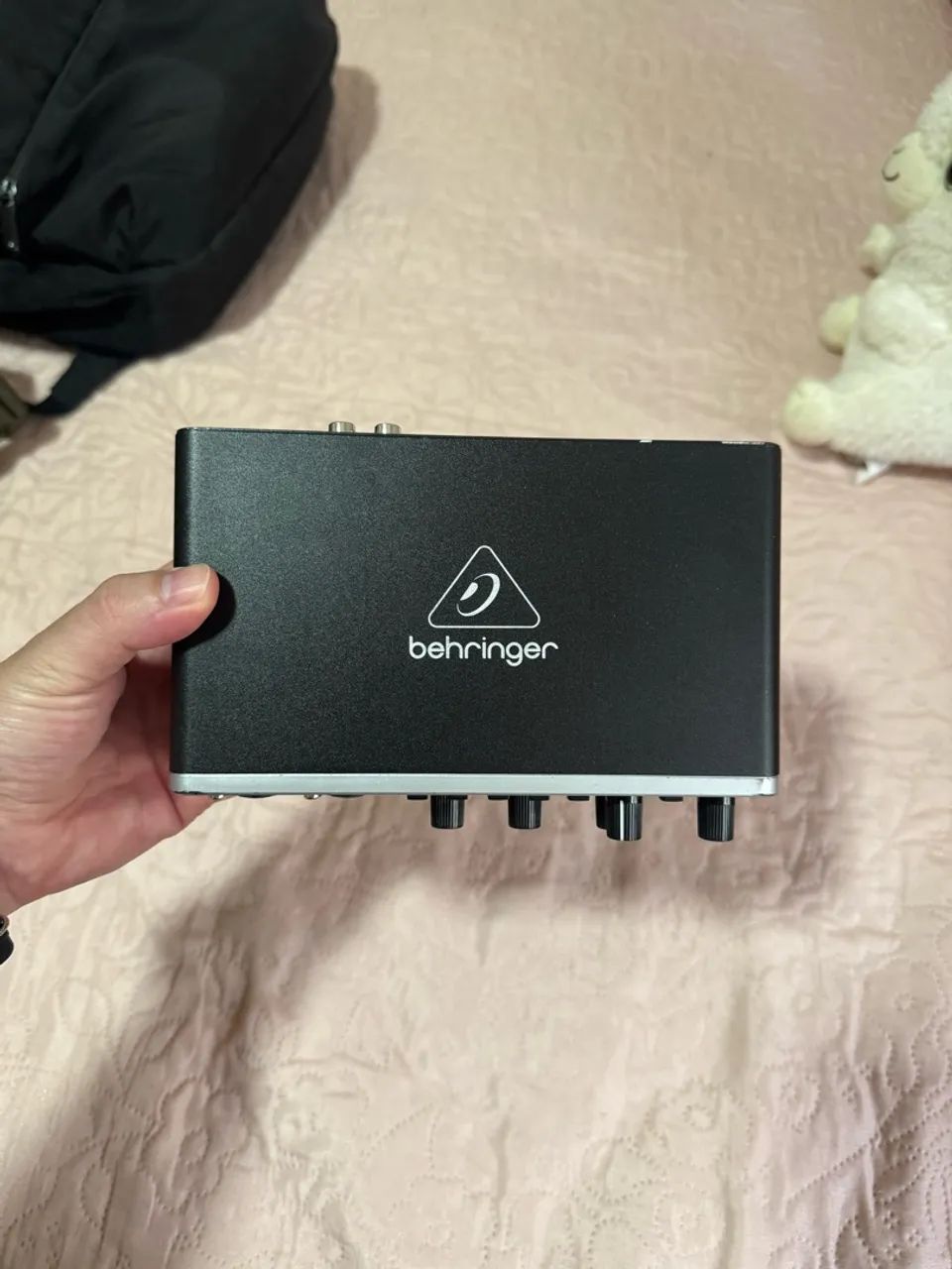 Interface de áudio Behringer UMC 204Hd