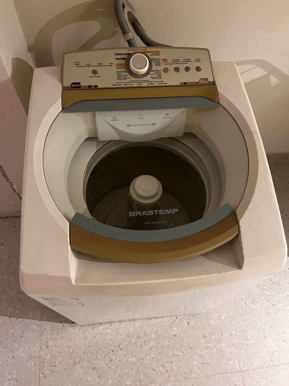 Máquina de lavar roupa 
