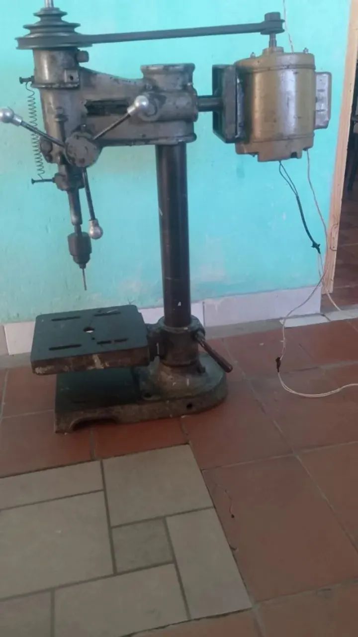 FURADEIRA  DE  BANCADA ACEITO PROPOSTA NO VALOR  - Foto 2