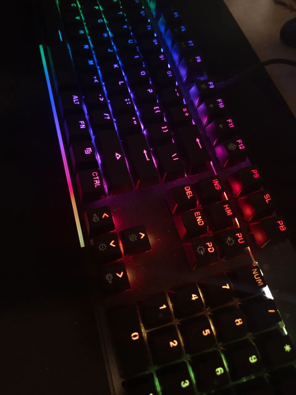 Teclado Hyperx Mars (Switch Red)405754841001502722