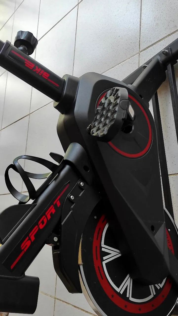BICICLETA ERGOMÉTRICA - LINHA PREMIUM  - Foto 4
