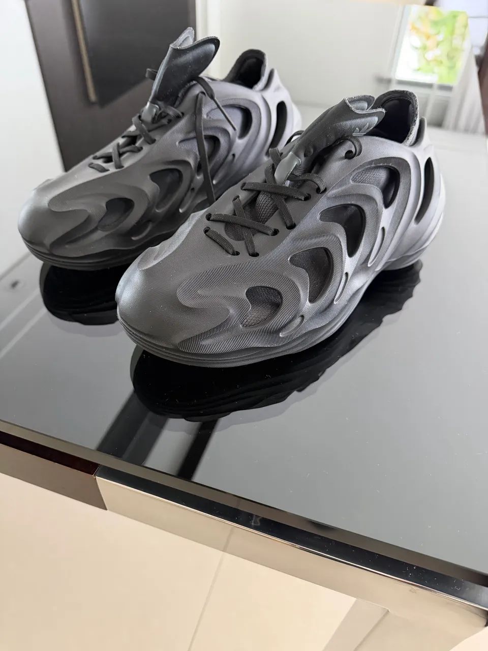 Tênis Adidas semi novo - Foto 5