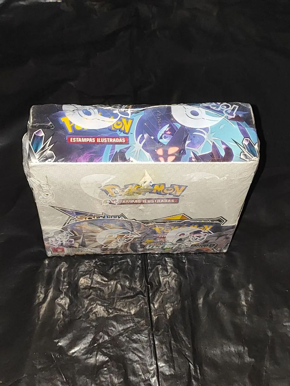 Box Pokémon - Ultra Prisma (Lacrada) - Foto 2