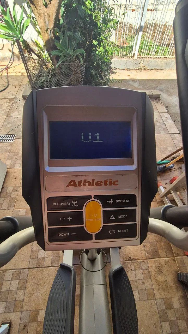 Elíptico Athletic Advanced 460EP - Foto 4