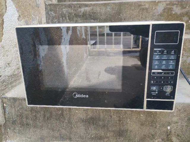Microondas com Defeito 
