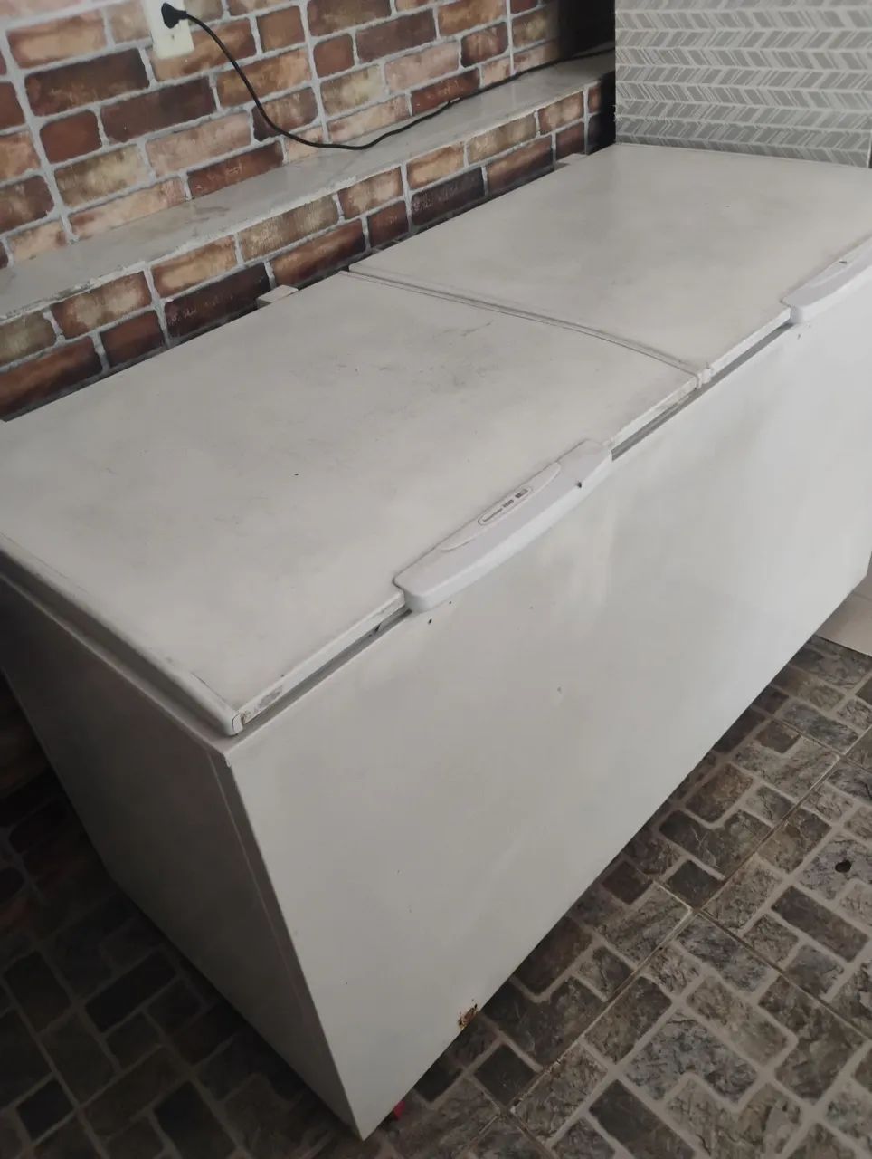Vendo freezer Electrolux H500