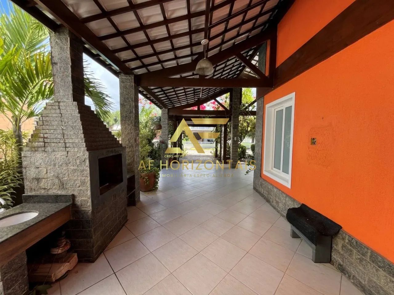 Casa em frente à praia, com 3 quartos, sendo 1 suíte. - Foto 5