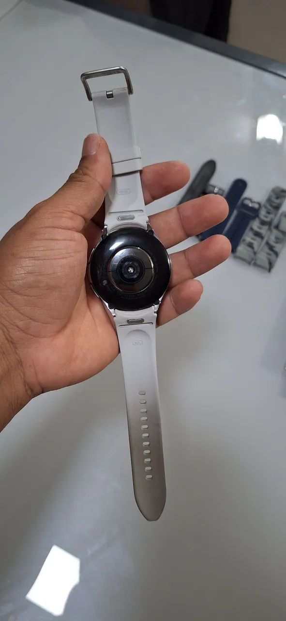 Galaxy Watch 6 classic LTE Prata Em ótimo estado  - Foto 2