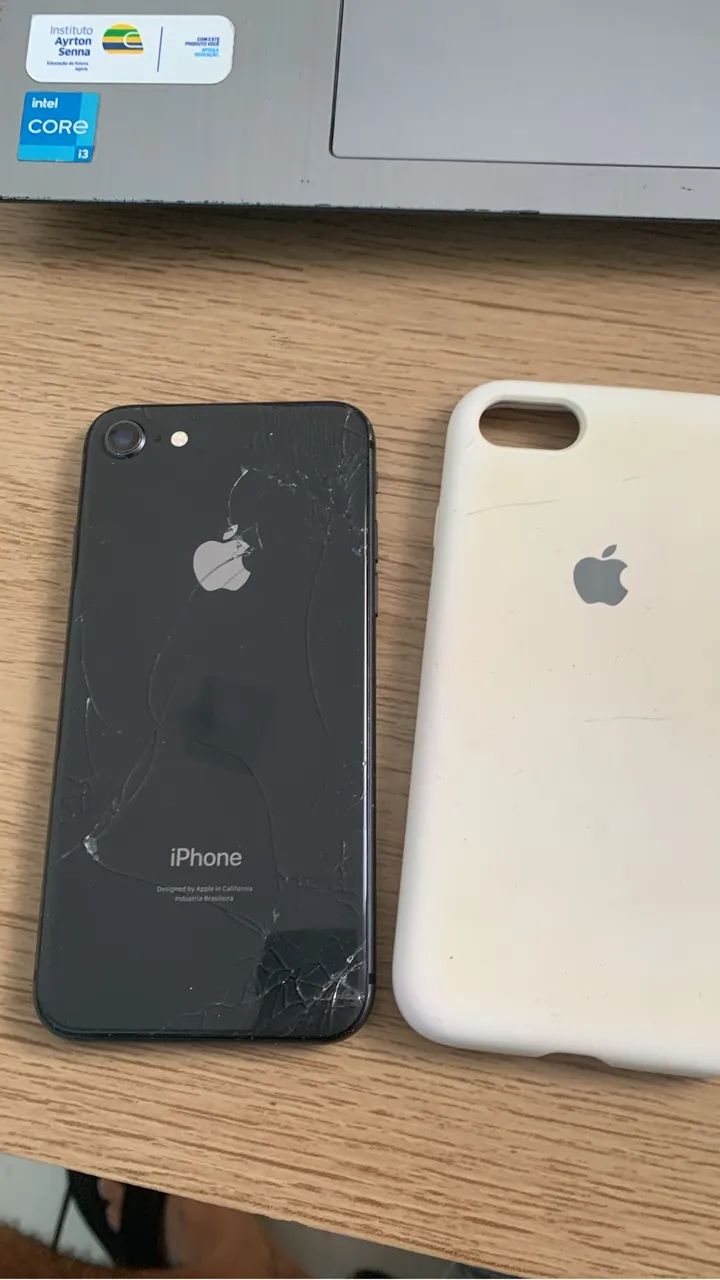 iPhone 8 - Celulares e Smartphones - Jardim Rosemary, Itapevi