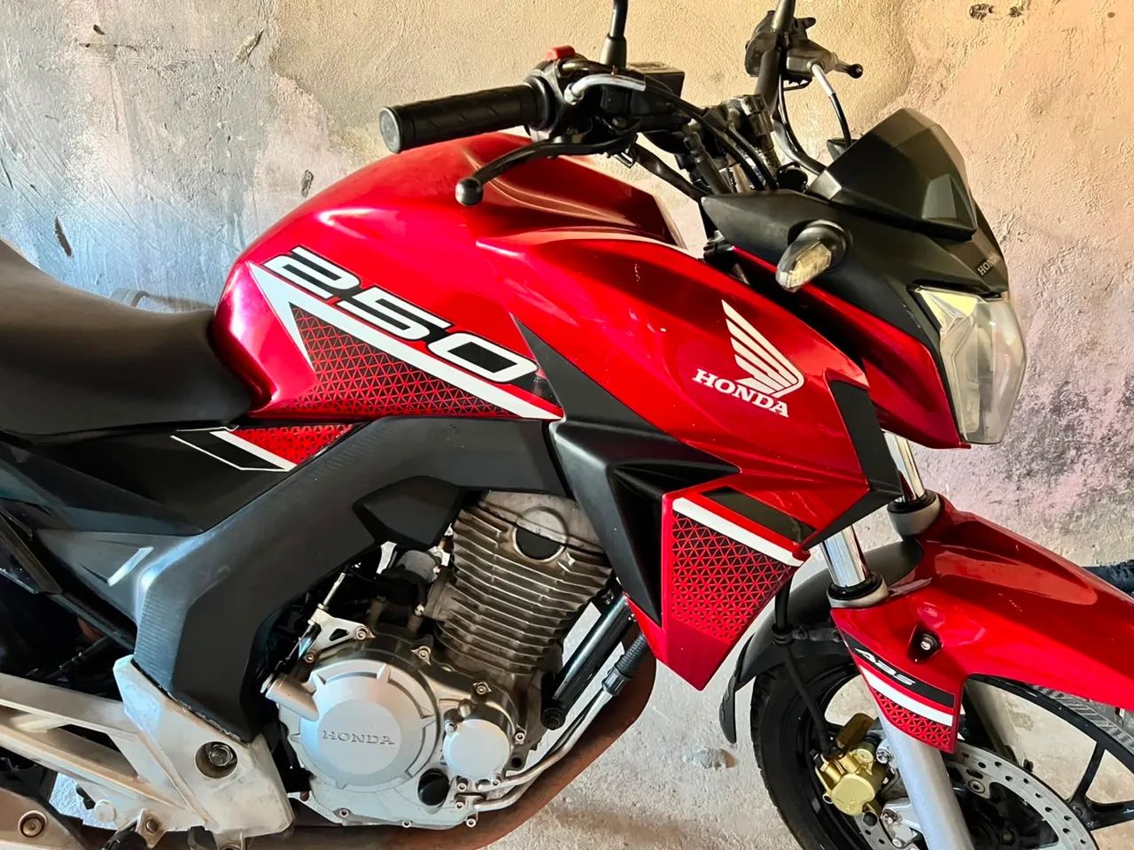 Moto Cb 250 - Foto 5