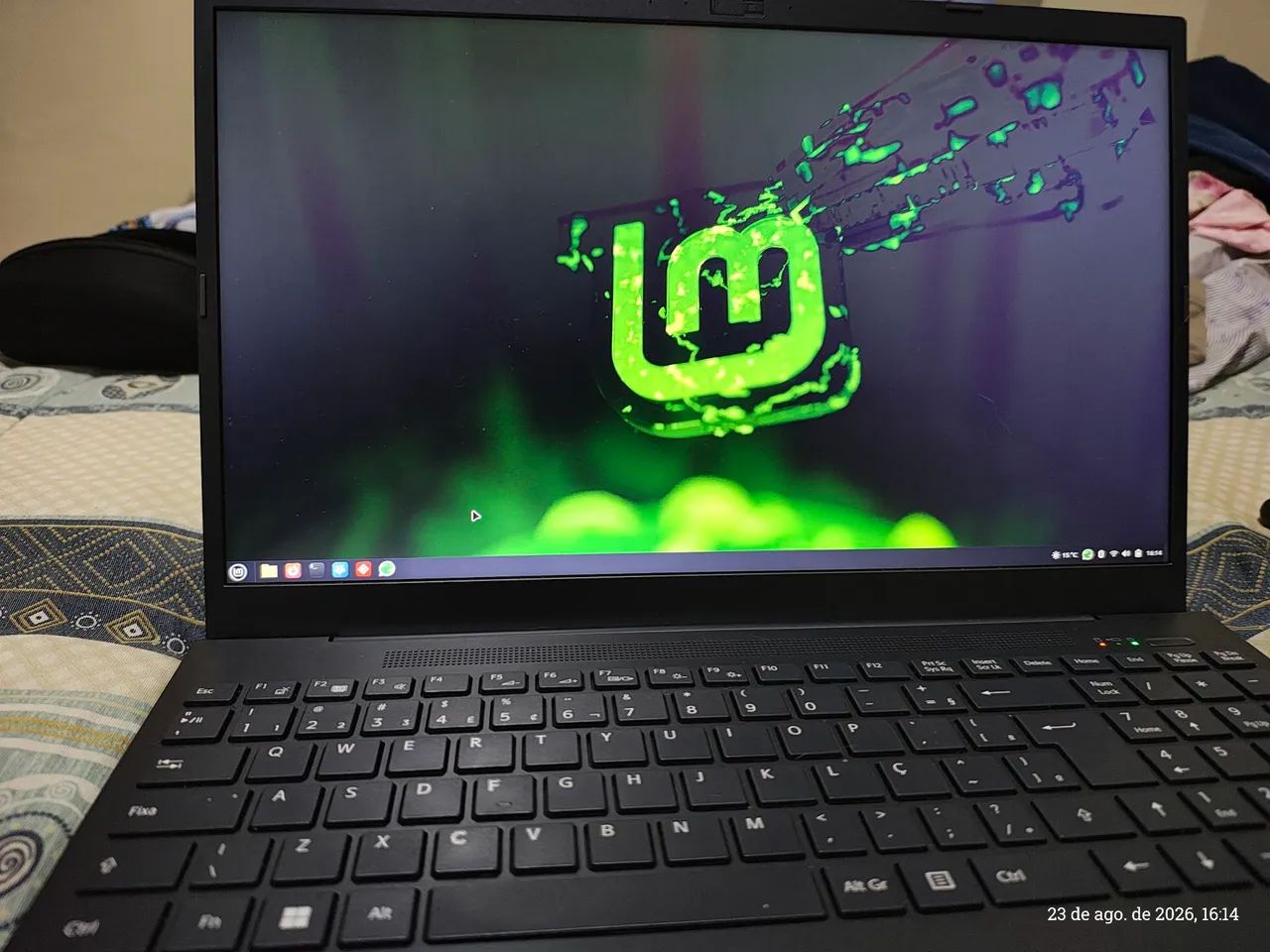 Notebook Vaio Fe54 12gb, SSD 556 - Foto 5