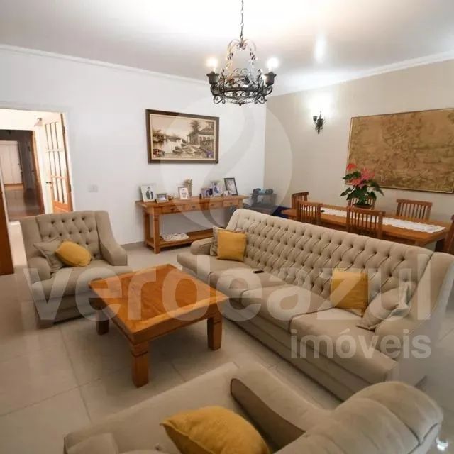 Casa com 4 dormitorios,sendo 1 suíte, churrasqueira e 2 vagas de garagem coberta - Foto 3