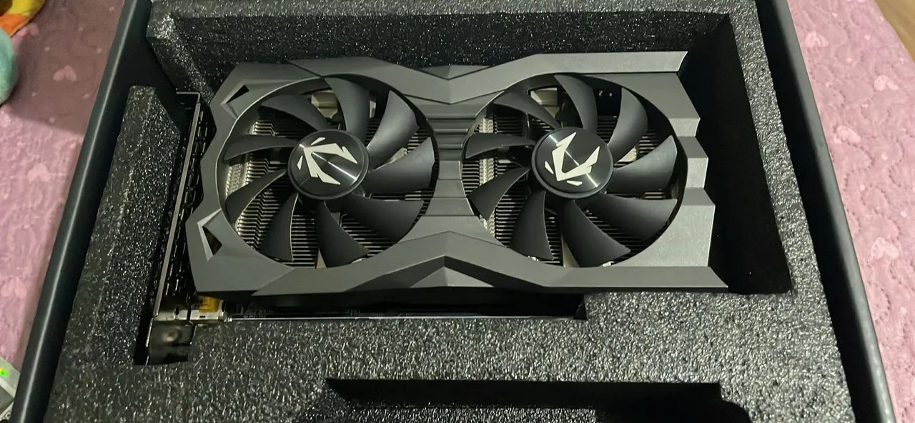 Placa de video 2060 RTX