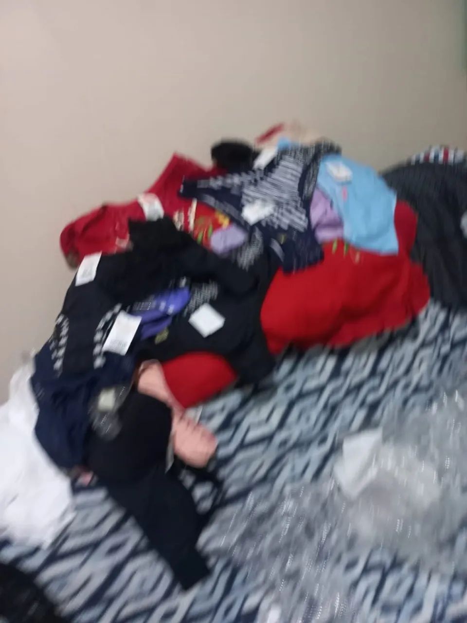 Kit Com 20 peças,  Calcinhas,  sutiã e Top - Foto 2