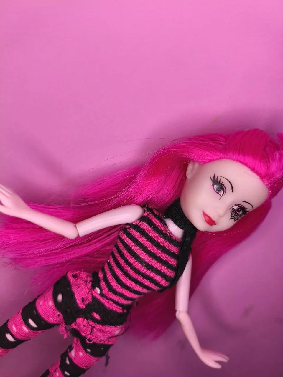 Boneca pixy punks usada rosa  - Foto 4