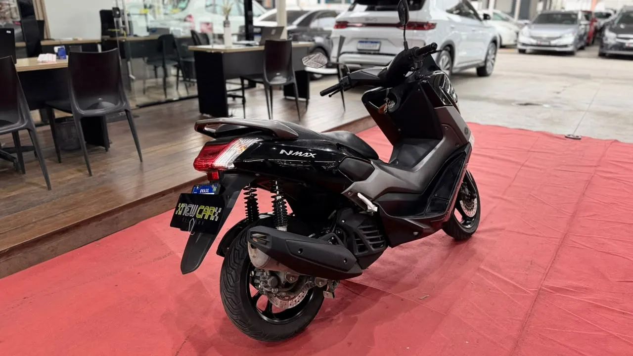 Yamaha NMax 160 cc  - Foto 3