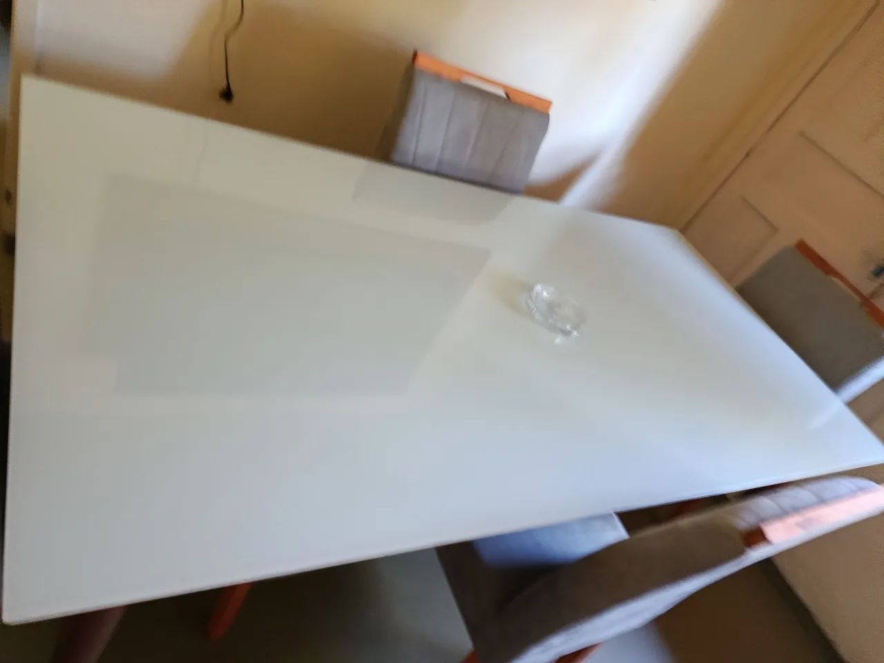 Mesa moderna grande com 6 cadeiras  - Foto 3