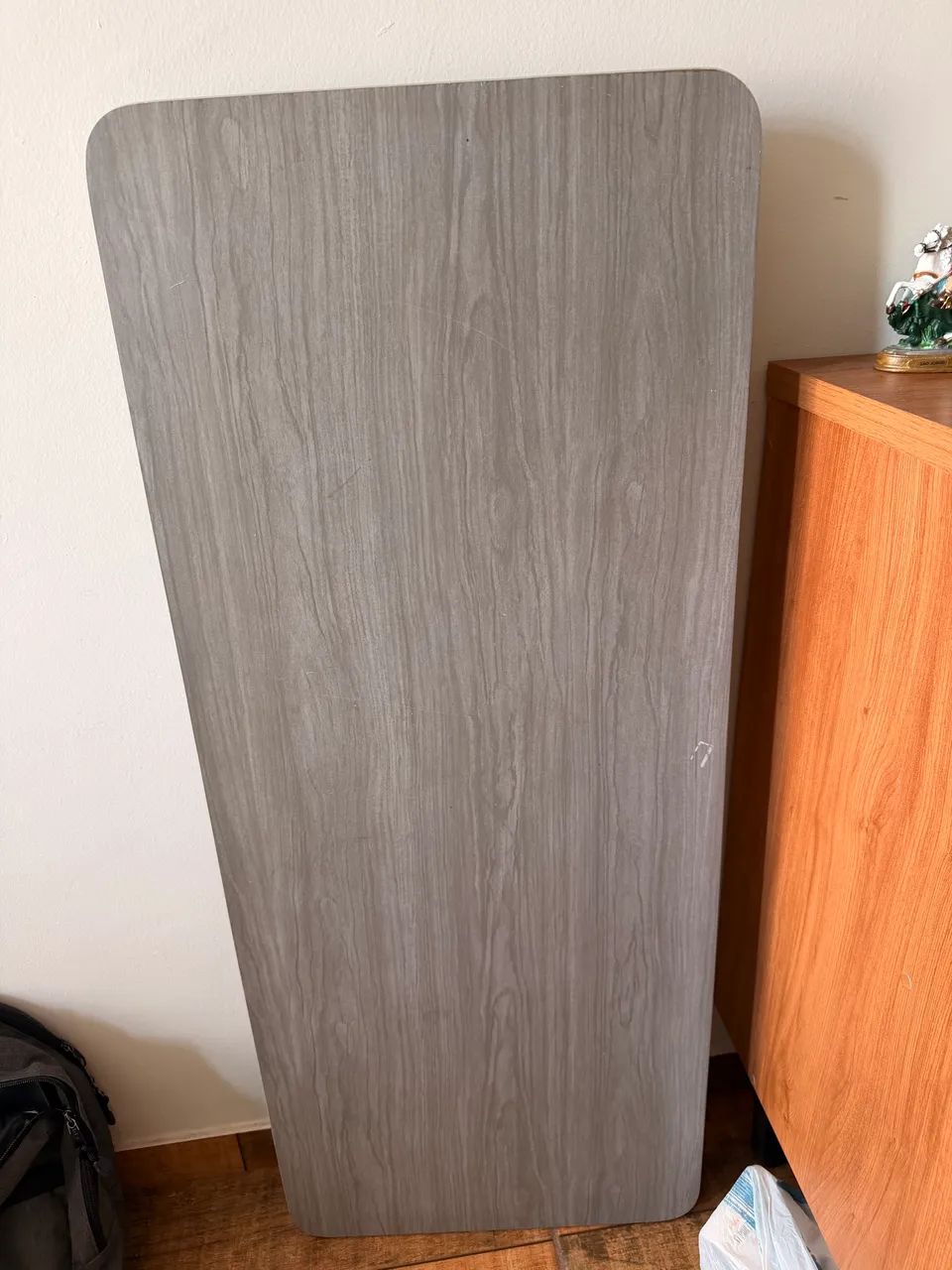 Vendo escrivaninha cinza 