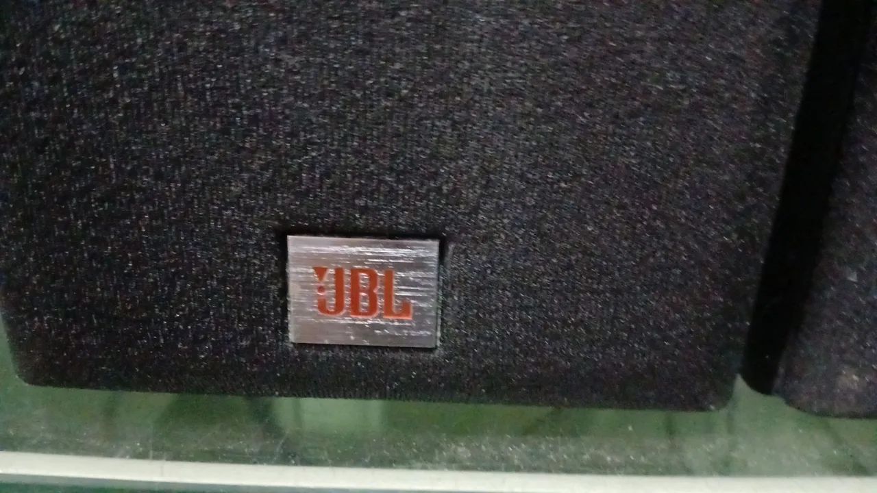 Caixas bookshelf JBL  - Foto 5