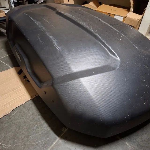 Bau de teto Thule Force S de 300 litros Usado - Foto 3