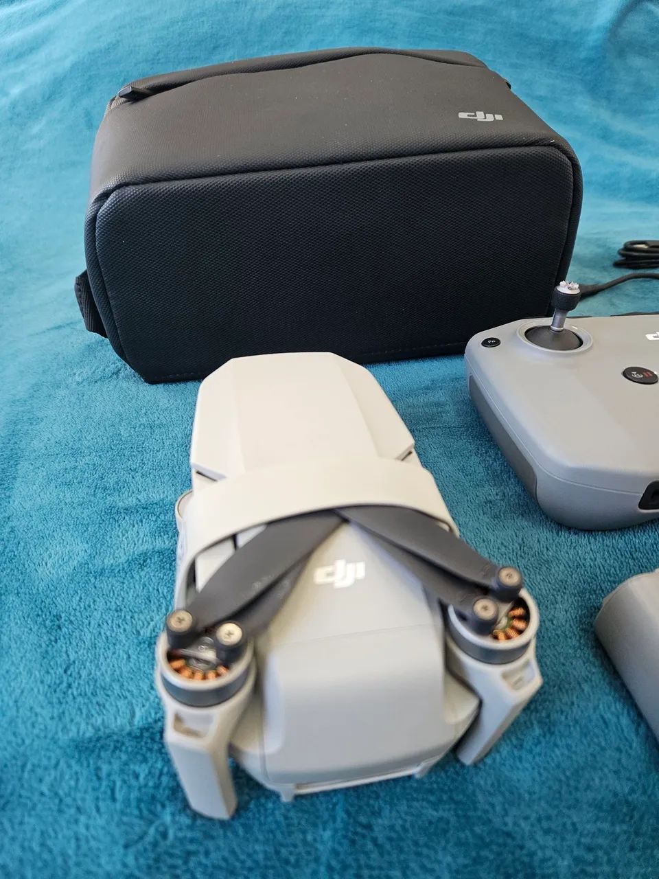 Drone Mini 2 Fly More Combo (USADO) - excelente estado - Foto 3