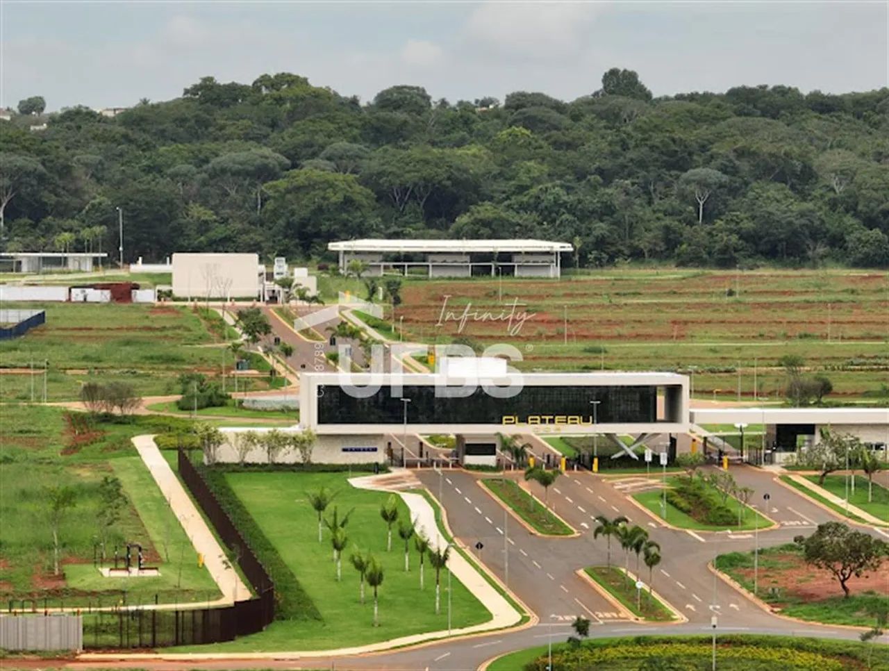 Lote de Esquina no Plateau D'or Unique - Foto 3