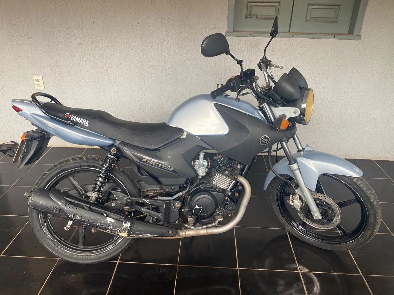 Moto yamaha factor 