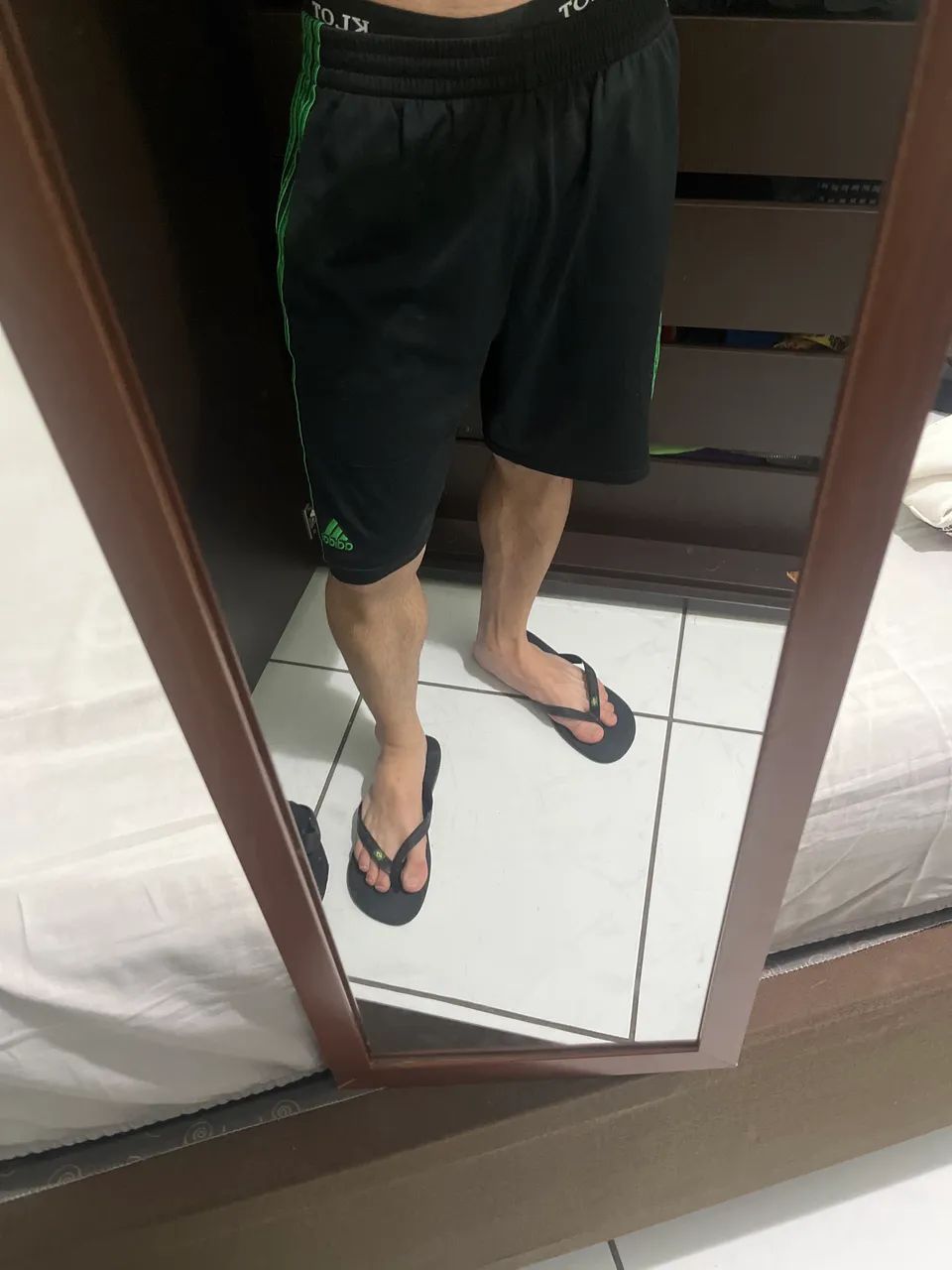 bermuda prata adidas - Foto 3