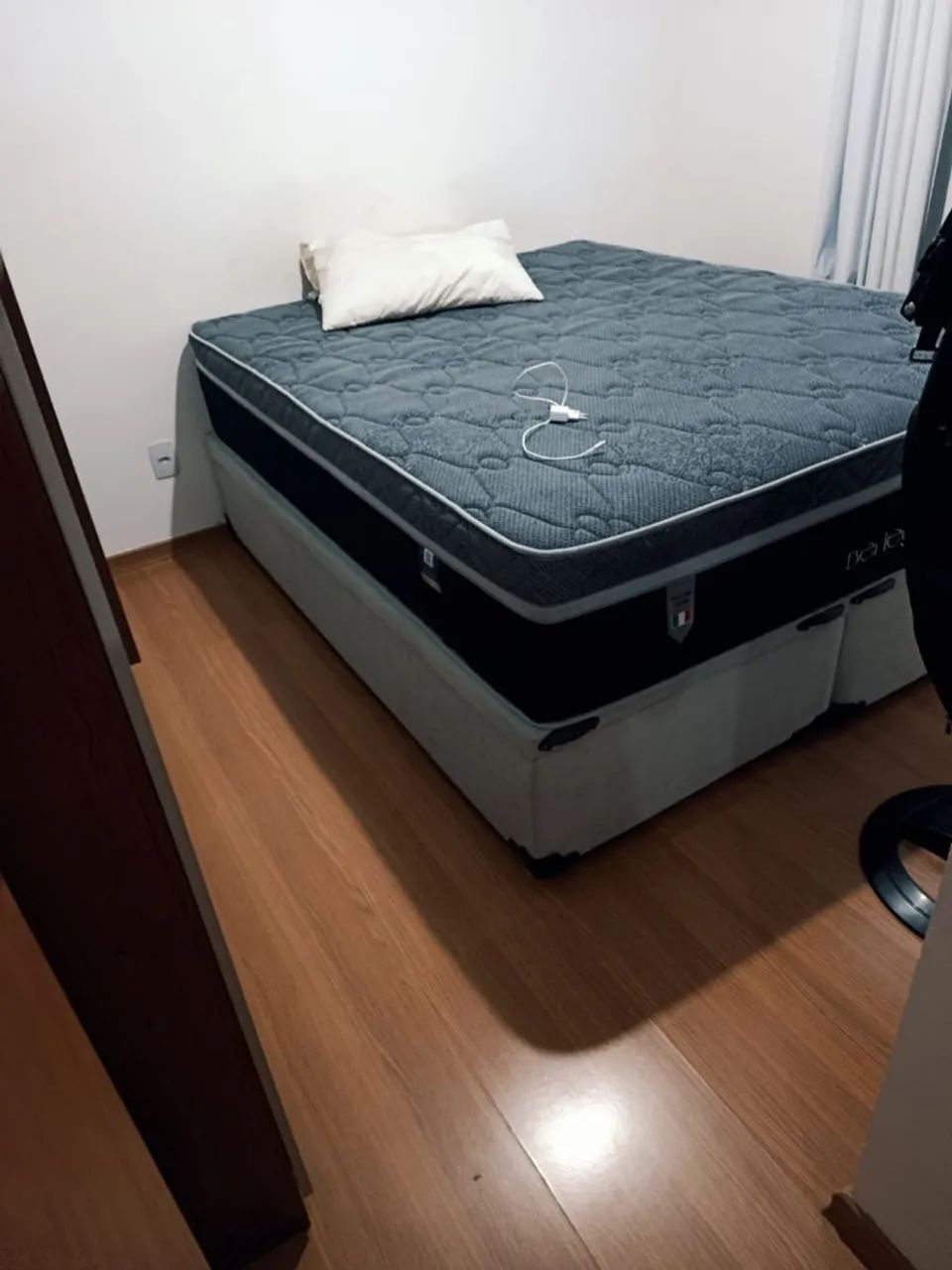 Alugo apartamento mobiliado. 