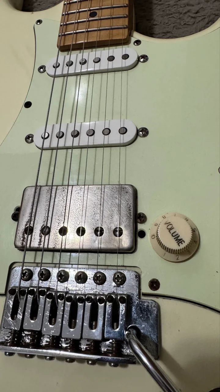 Guitarra Tagima Modificada - Foto 3