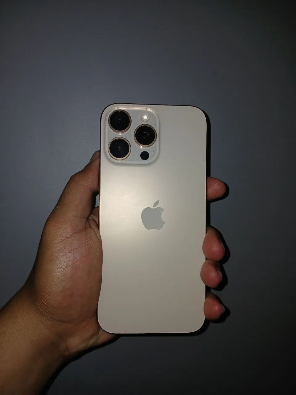 IPhone 16 Pro Max  - Foto 2