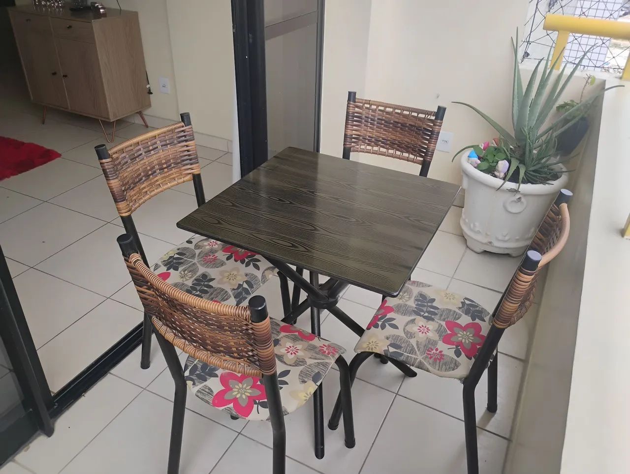 Mesa 4 lugares65566199881091123