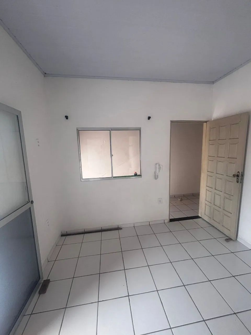 Alugo apartamento em Mucuri-BA com 2 quartos.