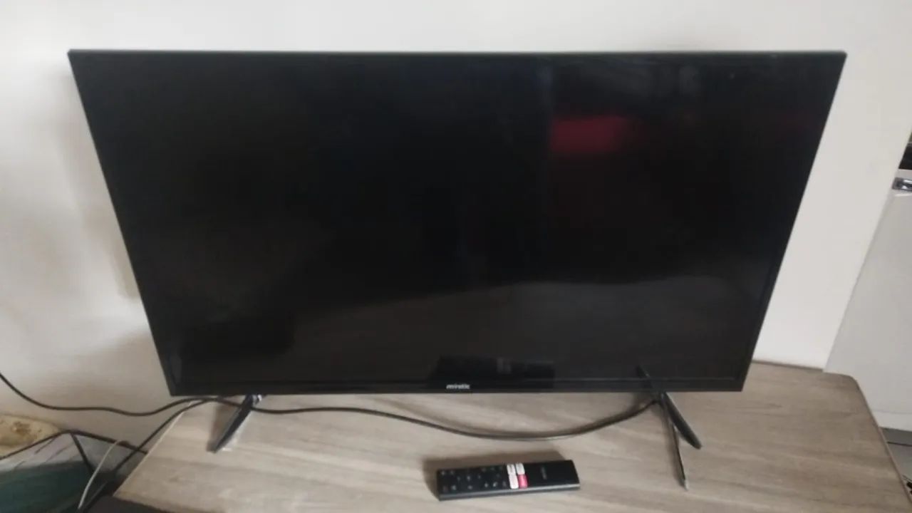 Vendo TV smartv 32 polegadas mistic  - Foto 3