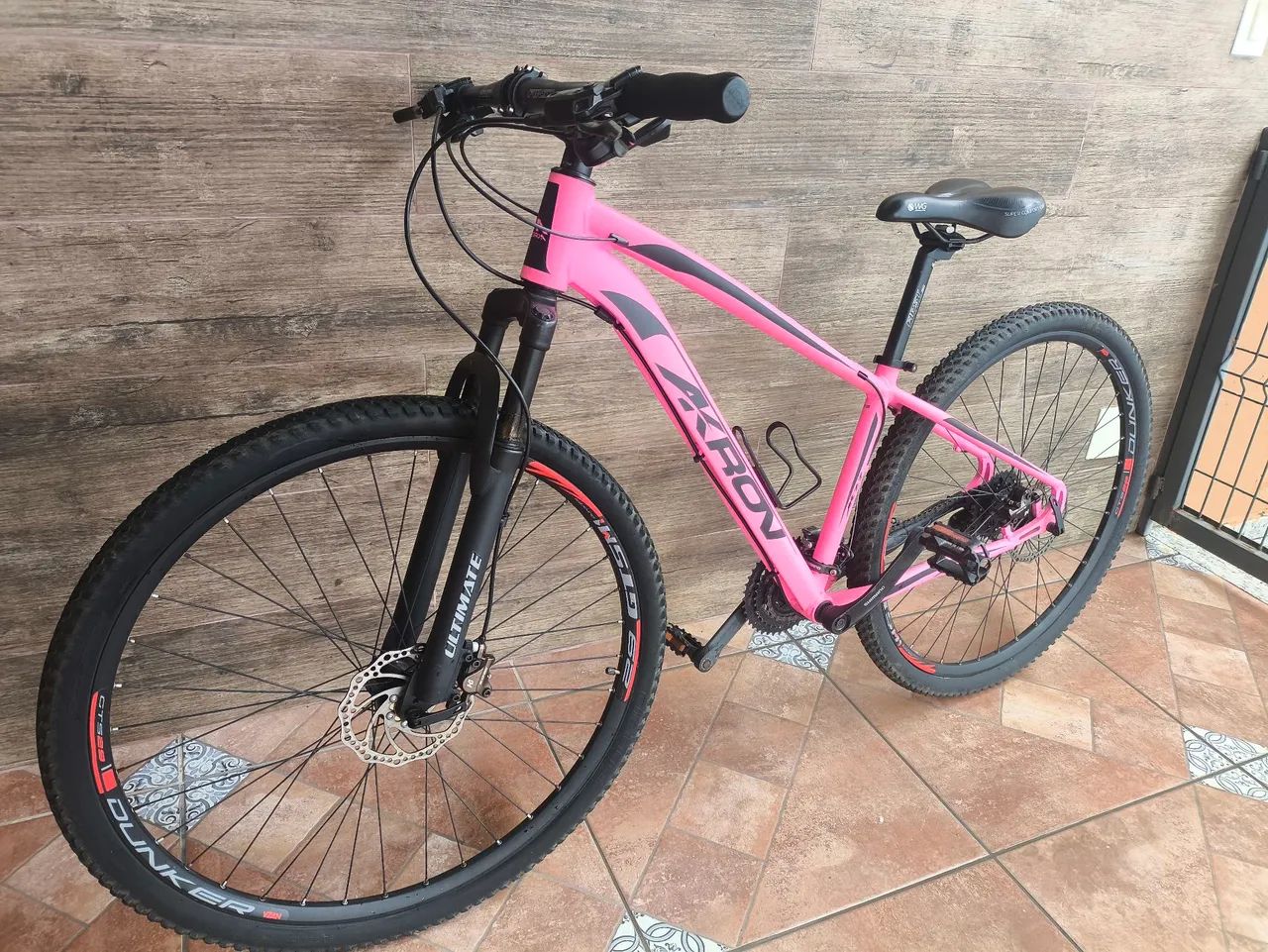 Bicicleta aro 29 Tam 15 - Foto 2