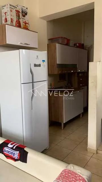 Kitnet/Conjugado - / Residencial / Centro