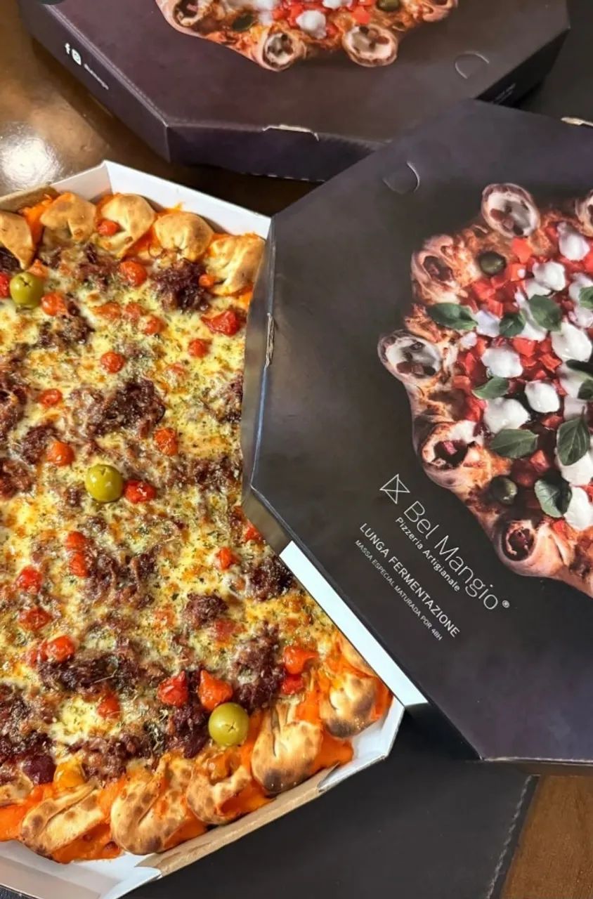 Contrata-se Auxiliar de Pizzaiolo que resida próximo ao centro de Florianópolis 