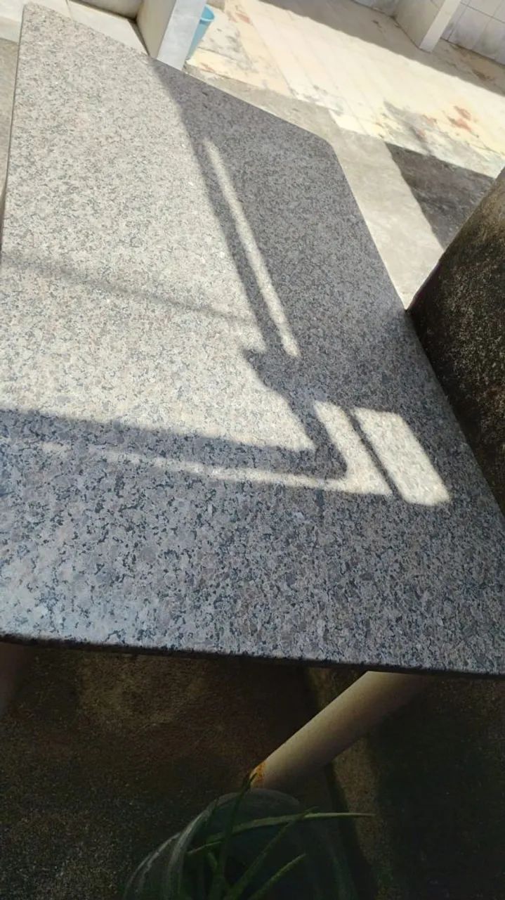 Mesa de mármore 